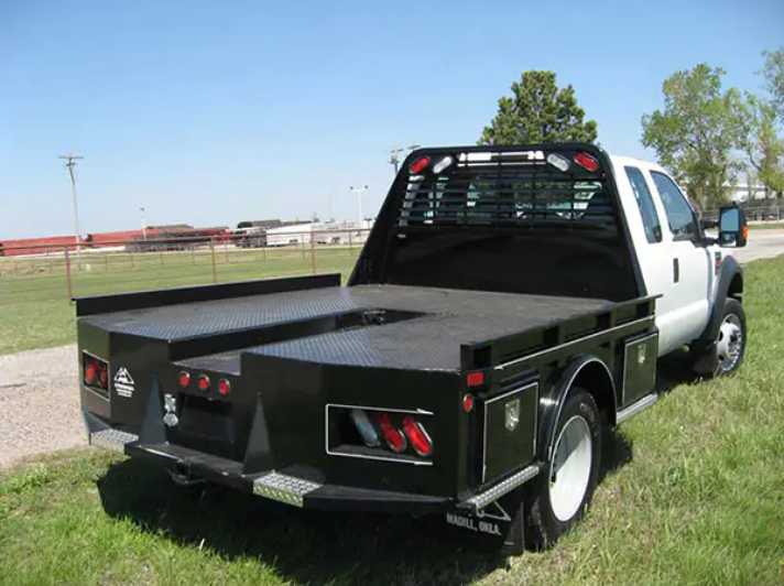 J&I Manufacturing Skirted Truck Beds Compared