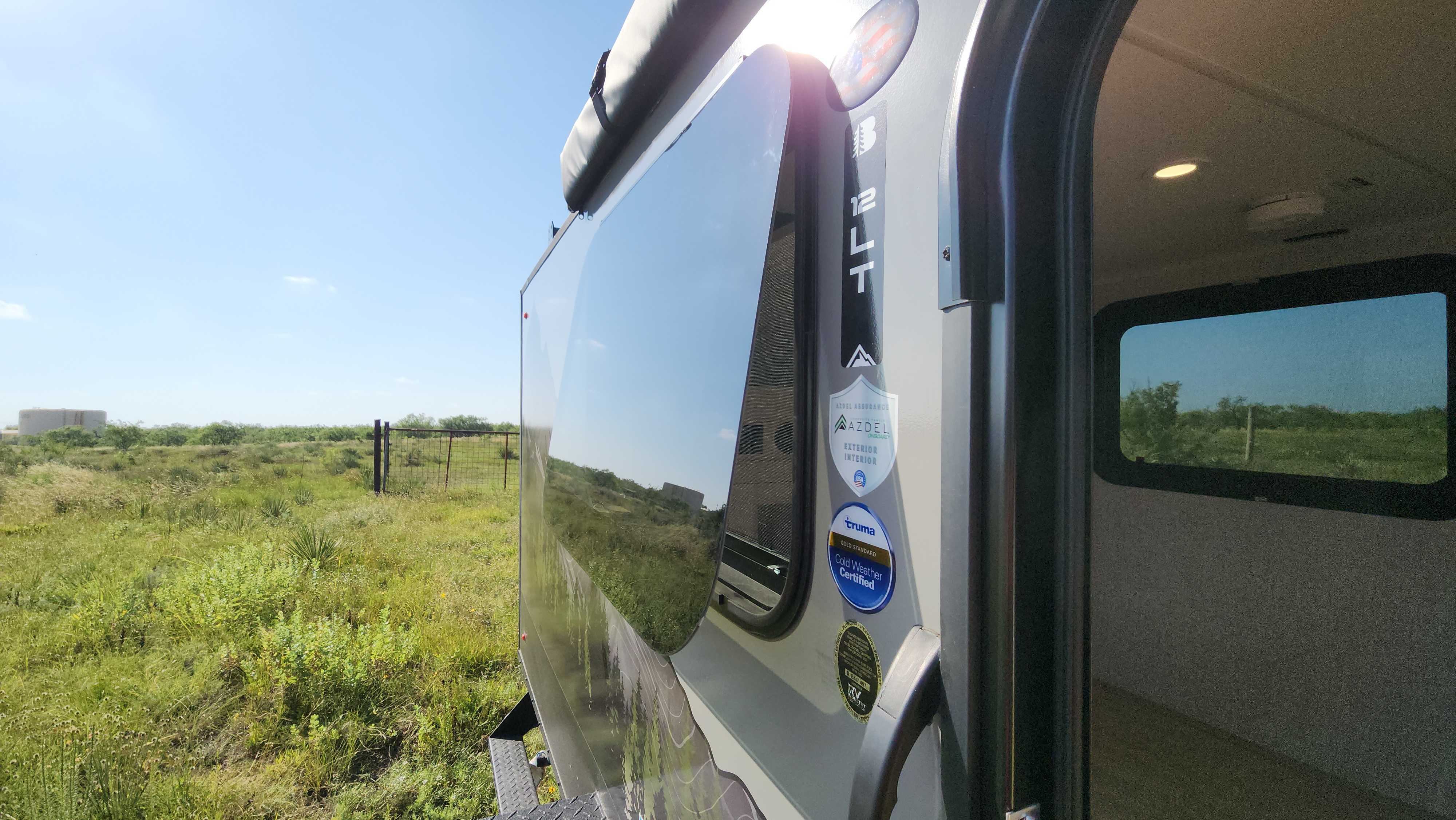 Skinny Guy Armor 12LT Trailer