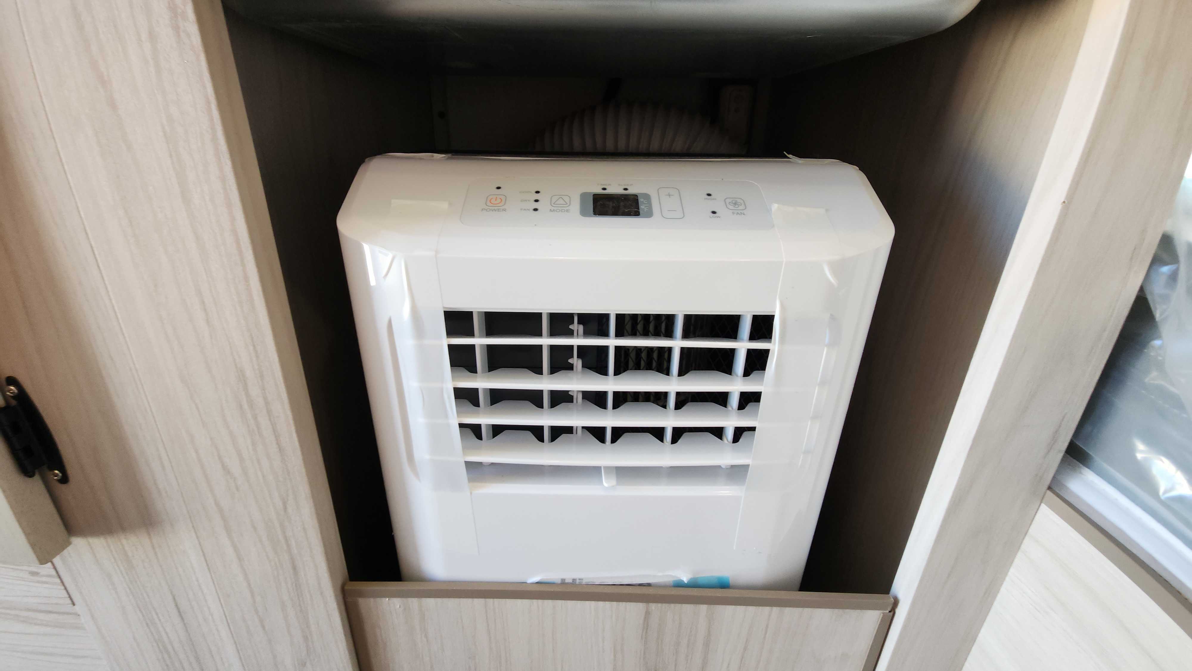 Skinny Guy Armor 15LT Trailer