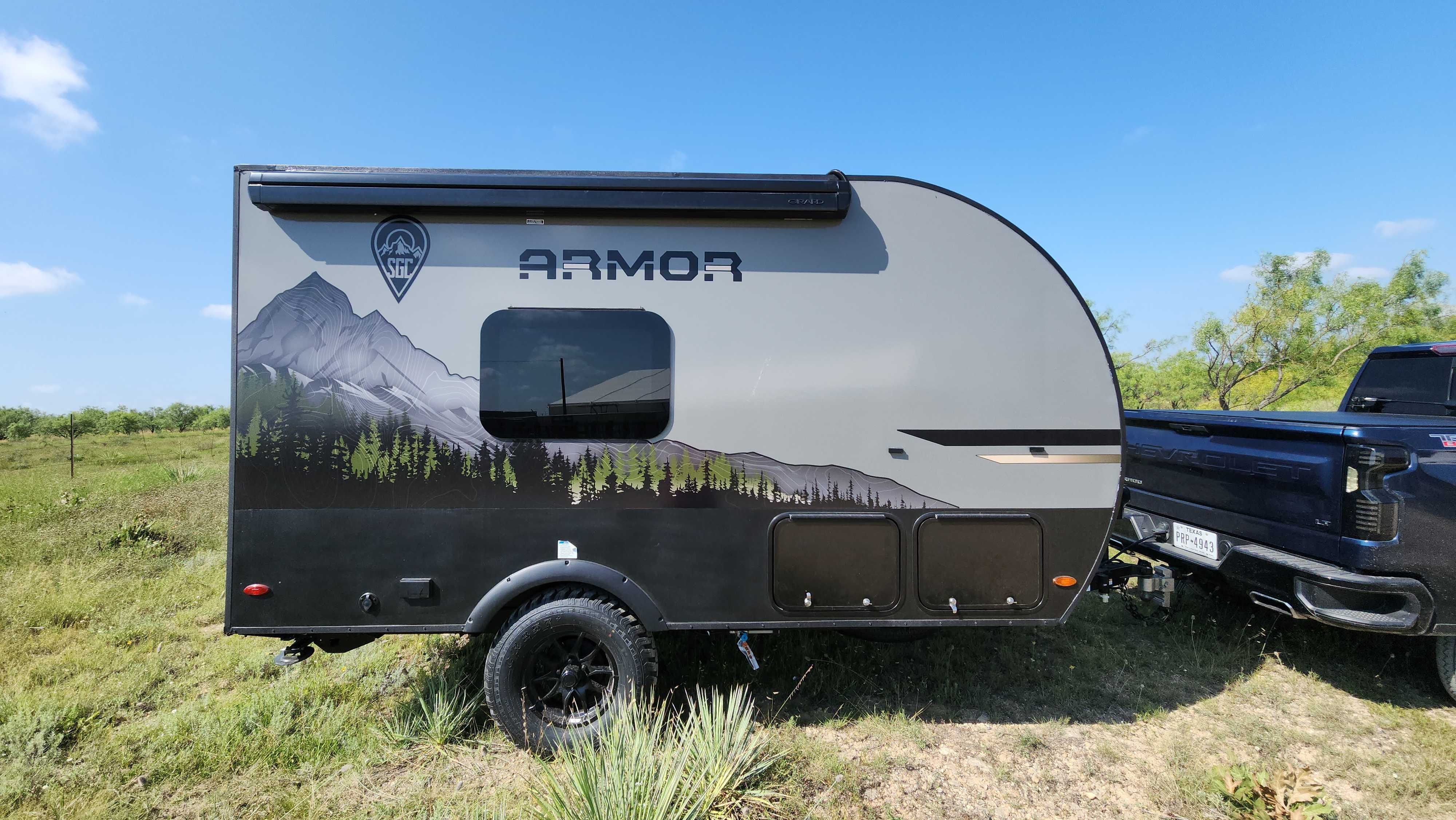 Skinny Guy Armor 15LT Trailer