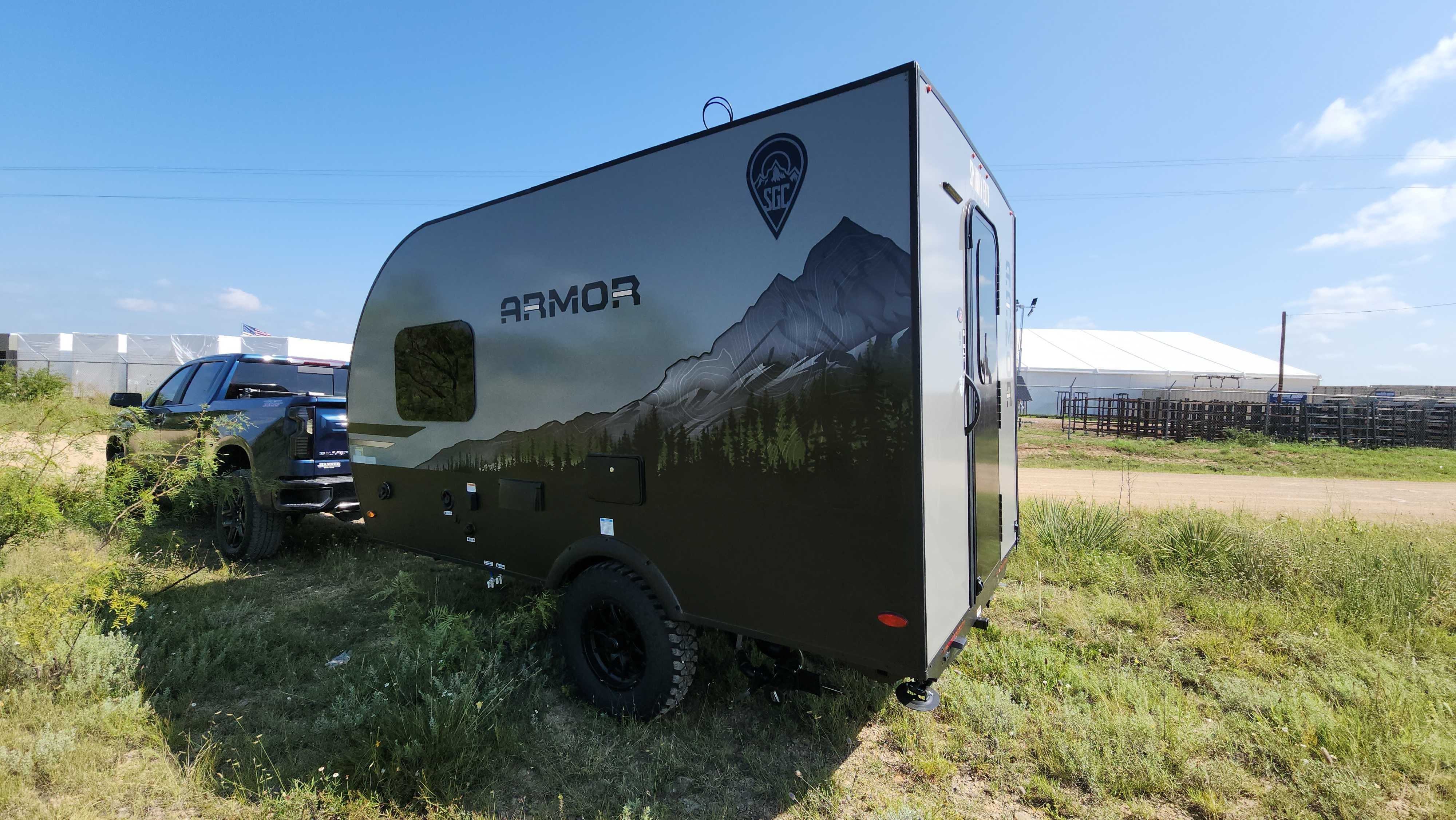 Skinny Guy Armor 15LT Trailer