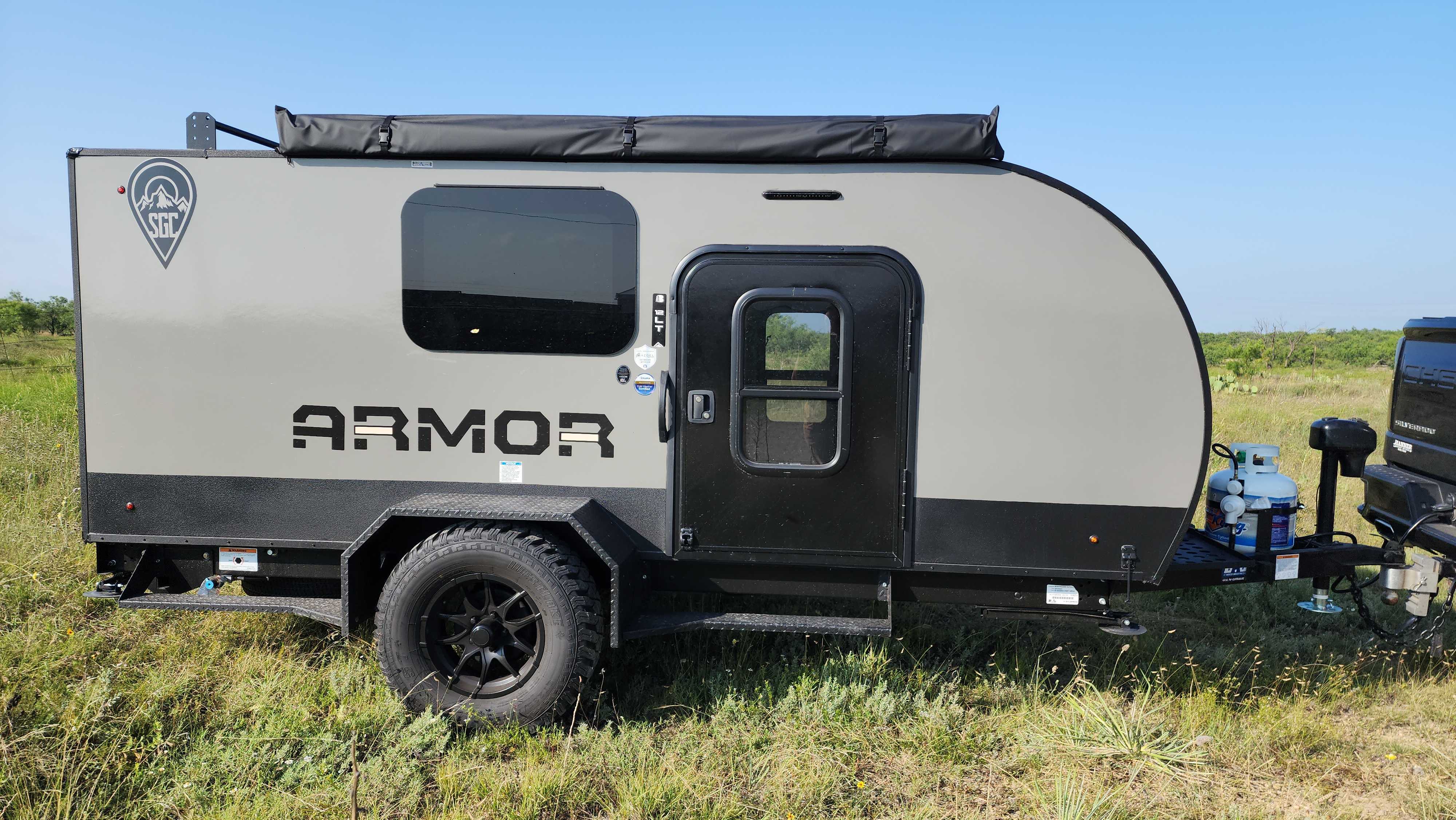 Skinny Guy Armor 12LT Trailer