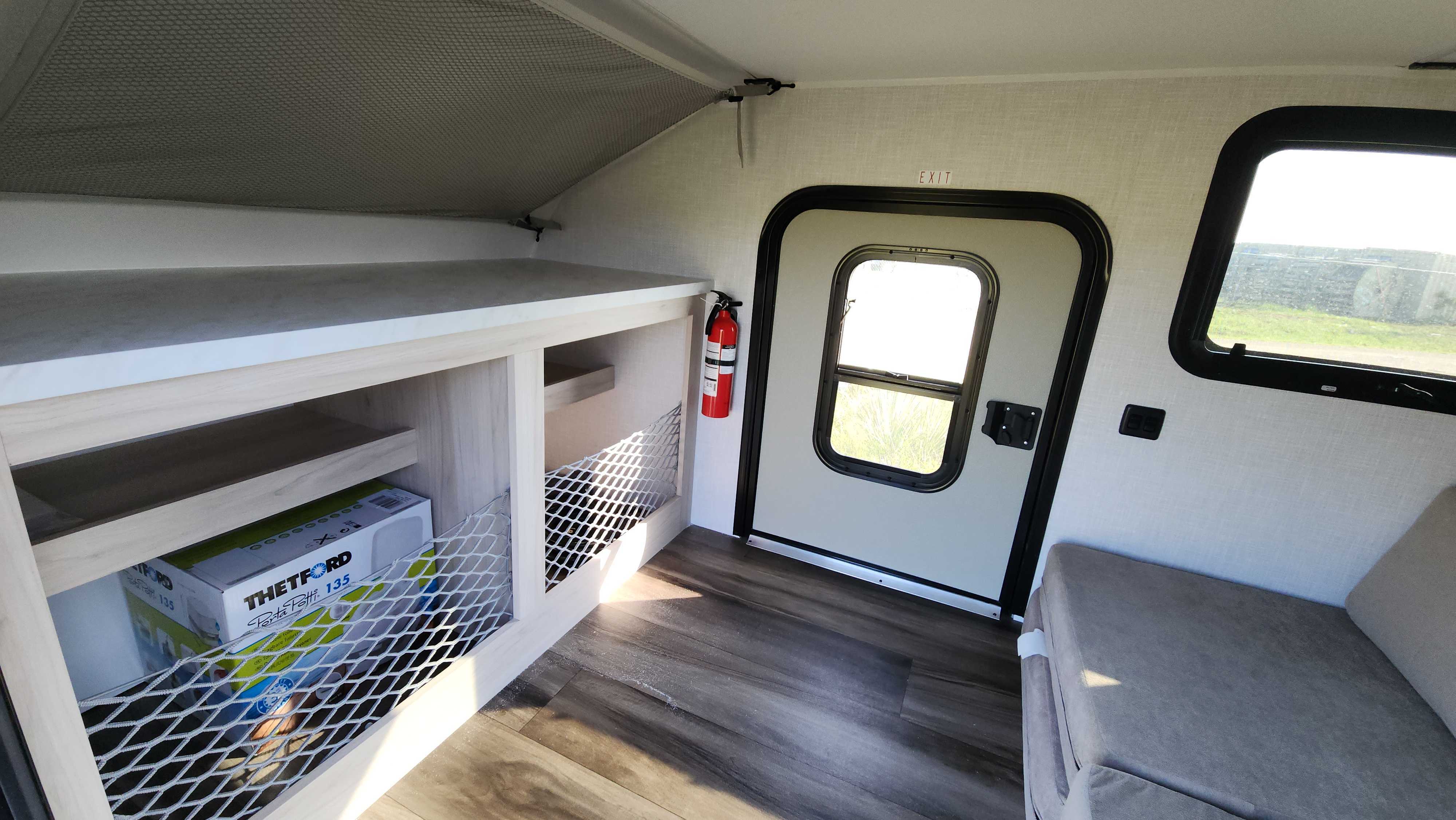 Skinny Guy Armor 12LT Trailer