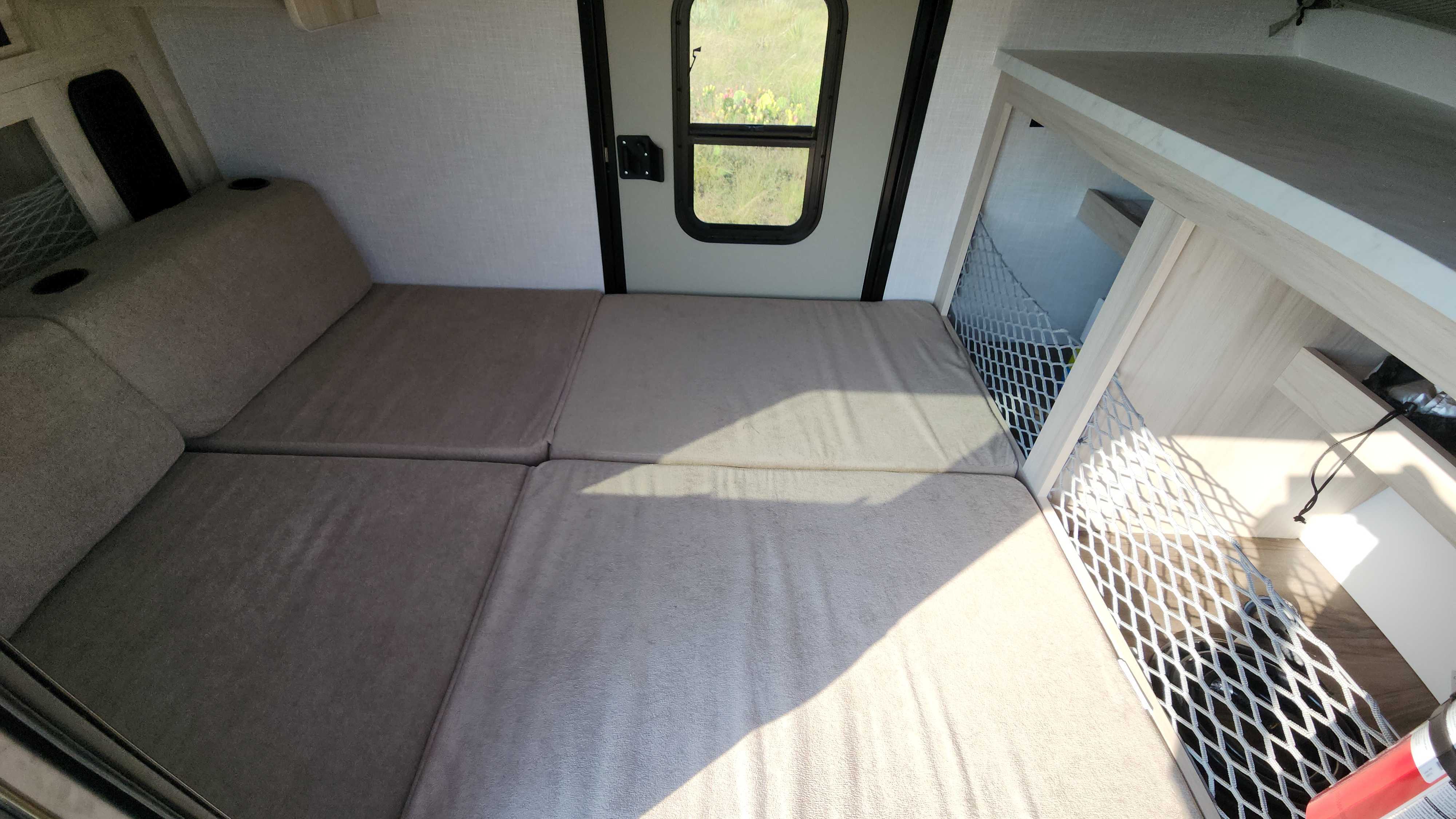 Skinny Guy Armor 12LT Trailer