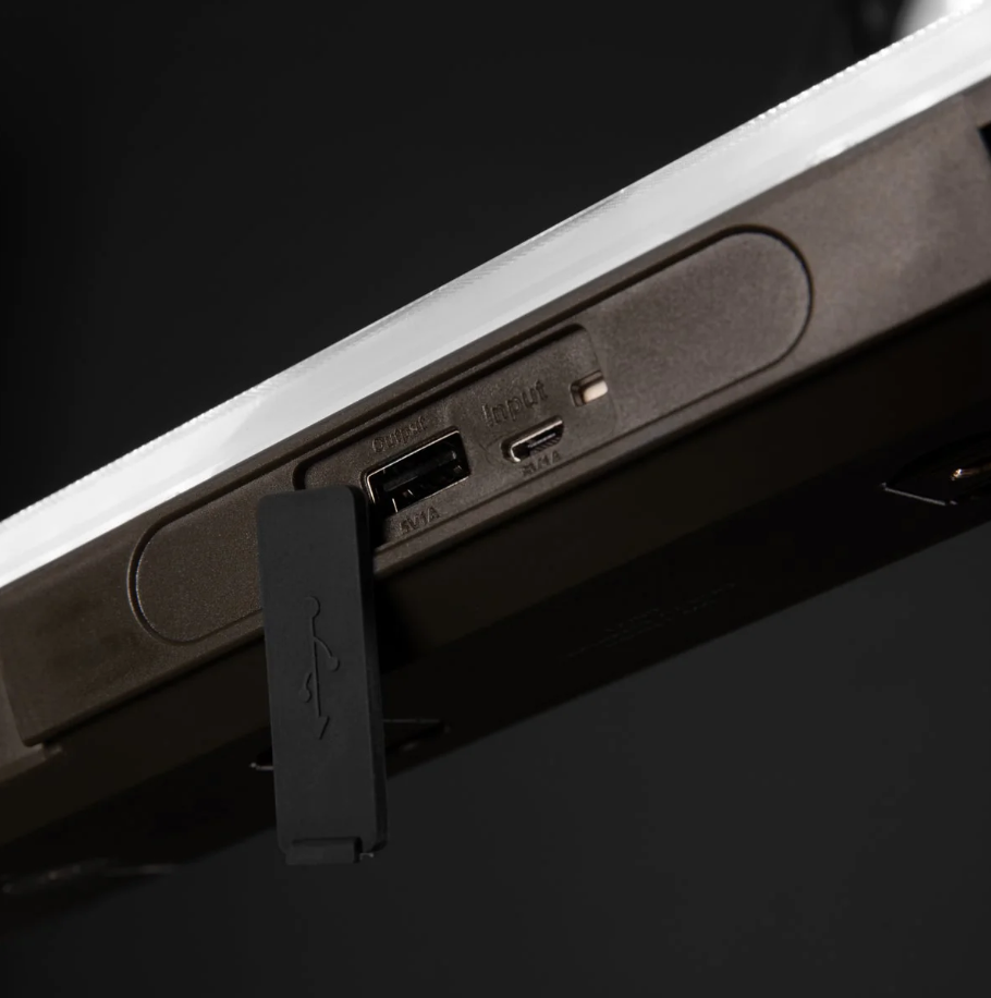 Titan Solar Light, 12in Freestanding, 3,500 Lumen