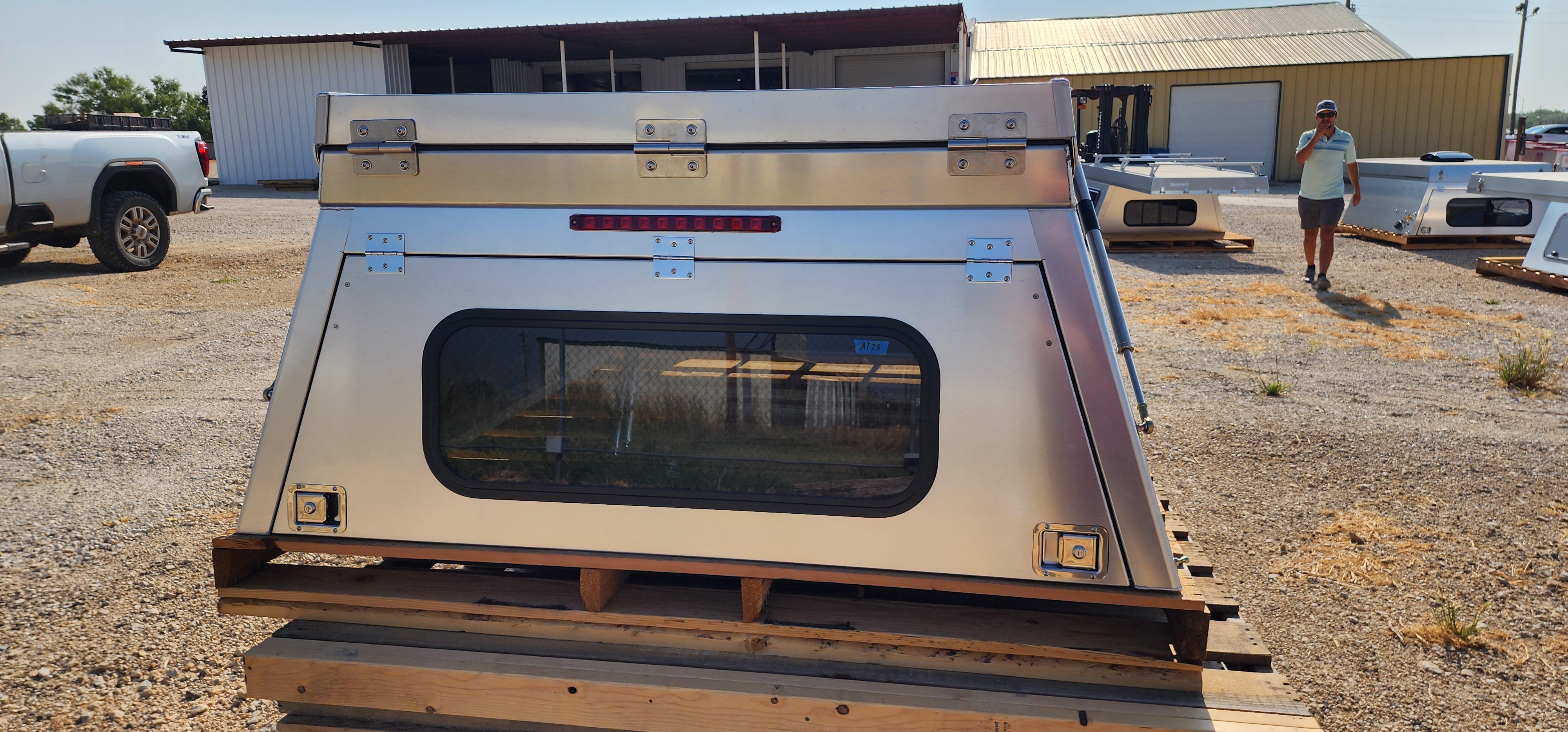 AT Overland Habitat 6.5ft Bed - IN STOCK