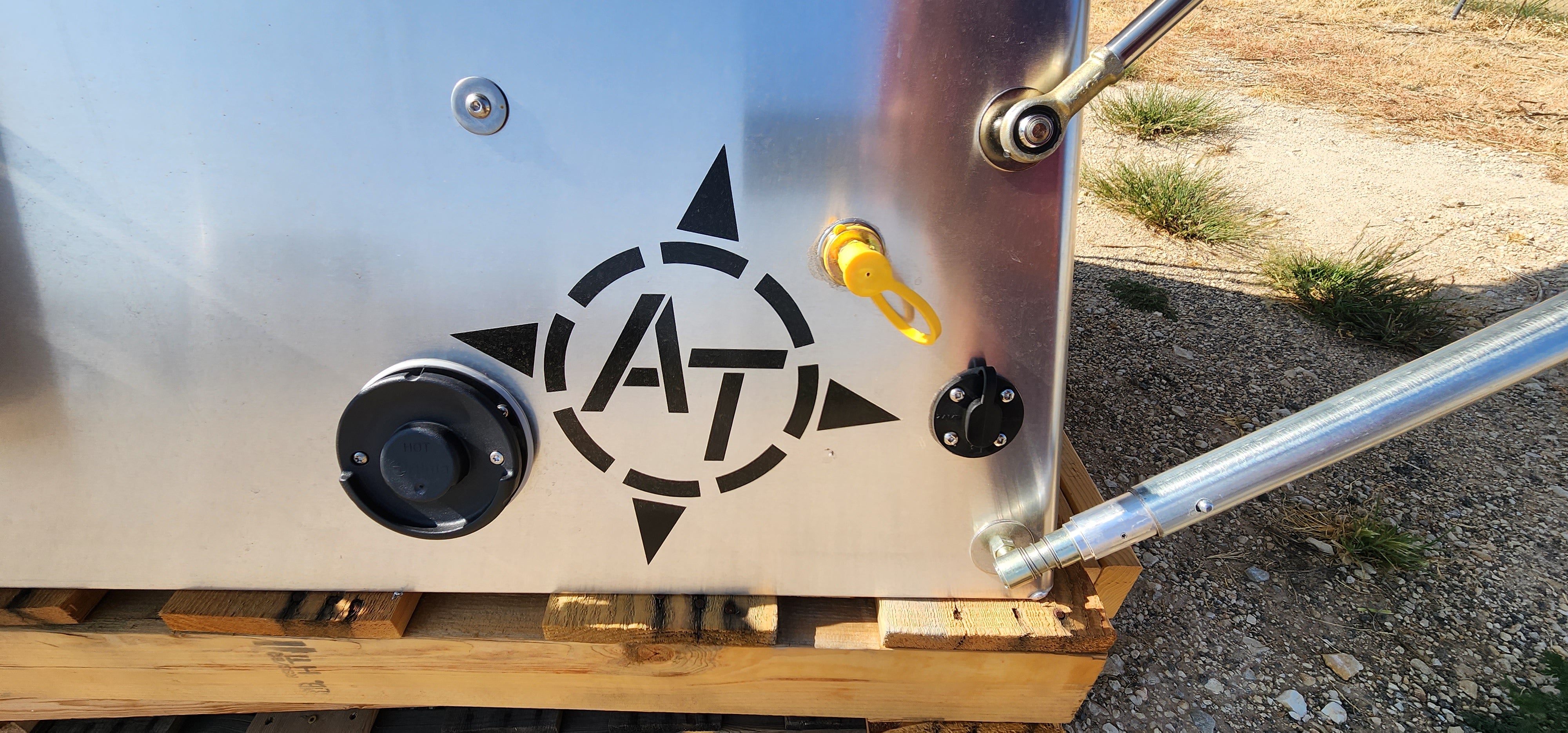 AT Overland Habitat 6.5ft Bed - IN STOCK