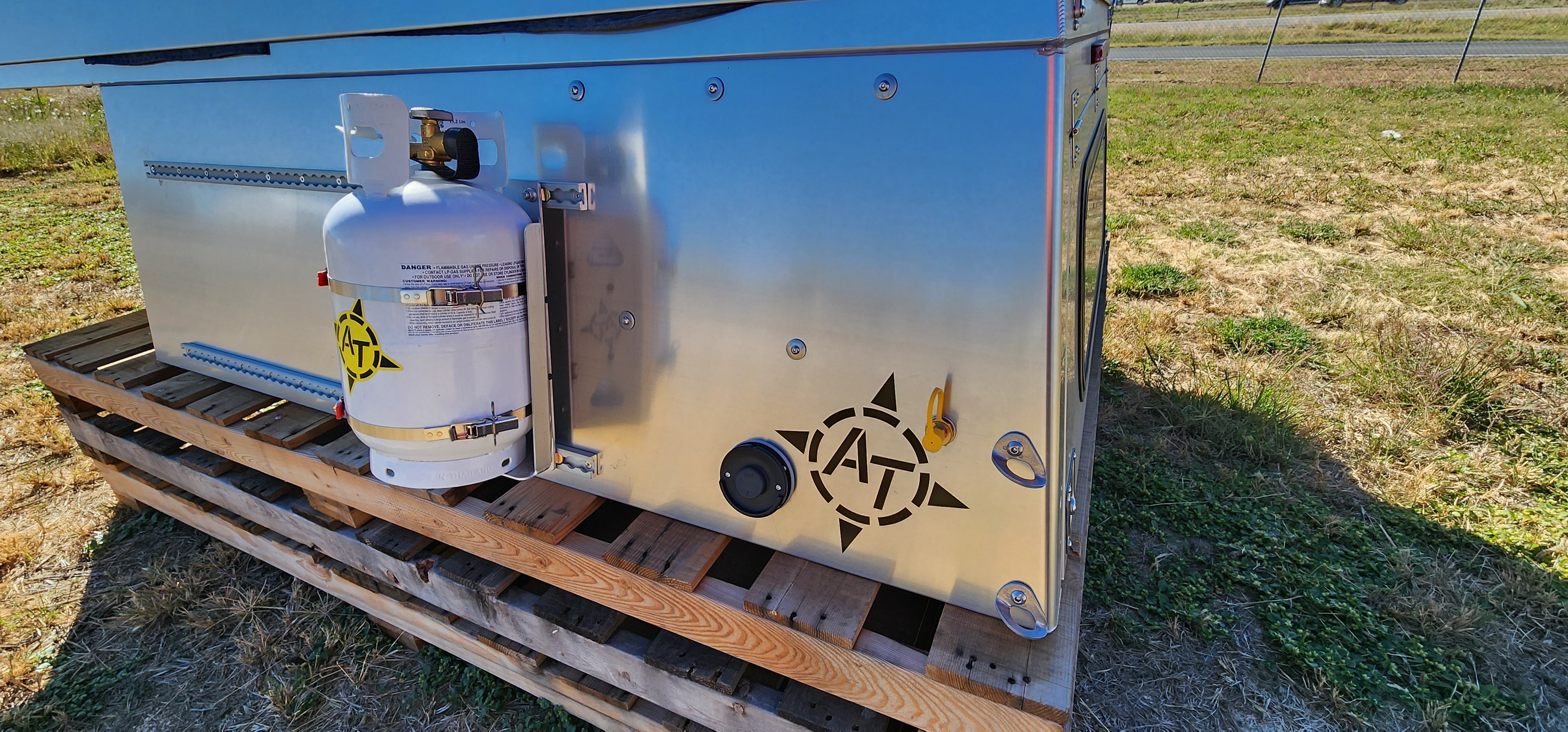 AT Overland Atlas 6ft Bed - IN STOCK