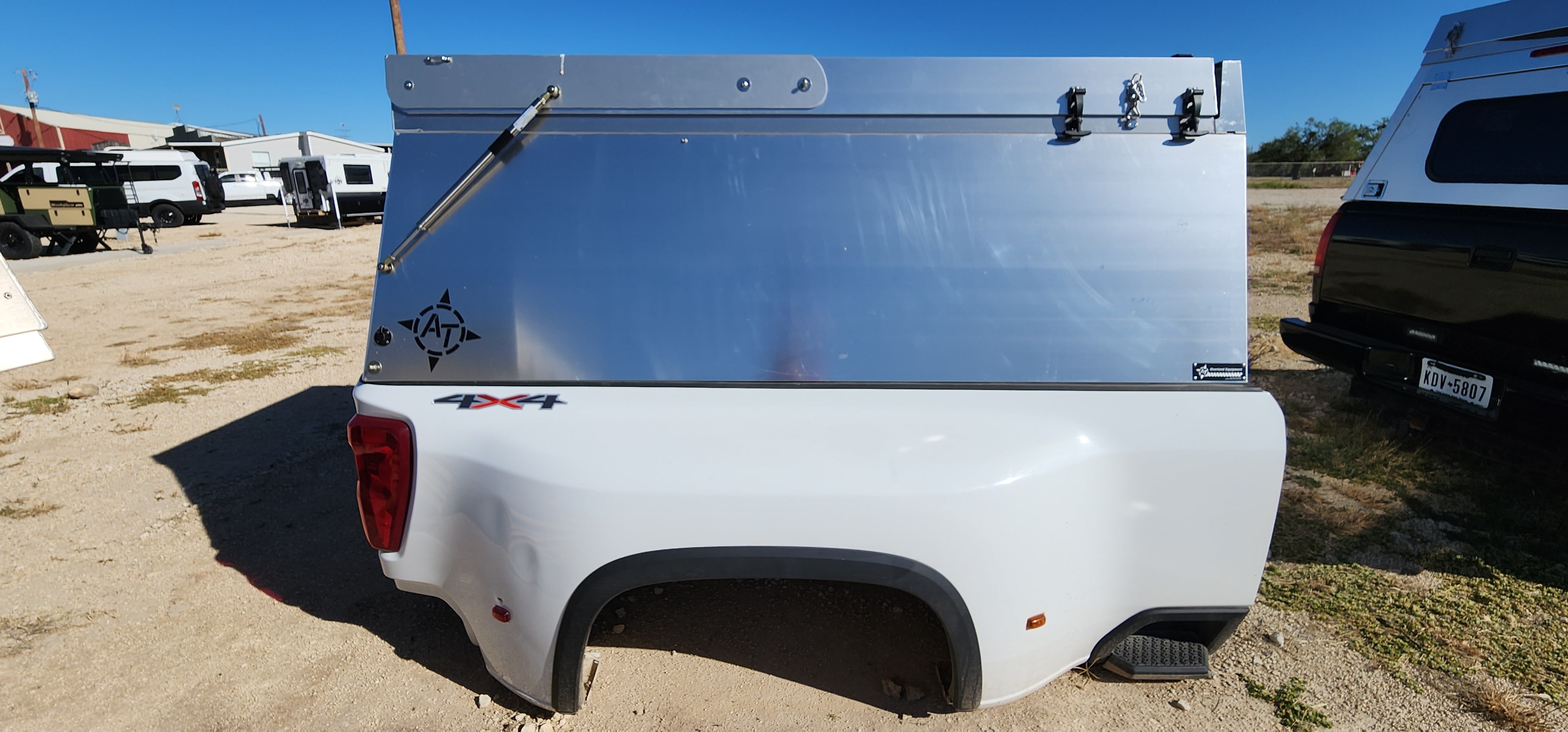 AT Overland Habitat 8ft Bed - IN STOCK