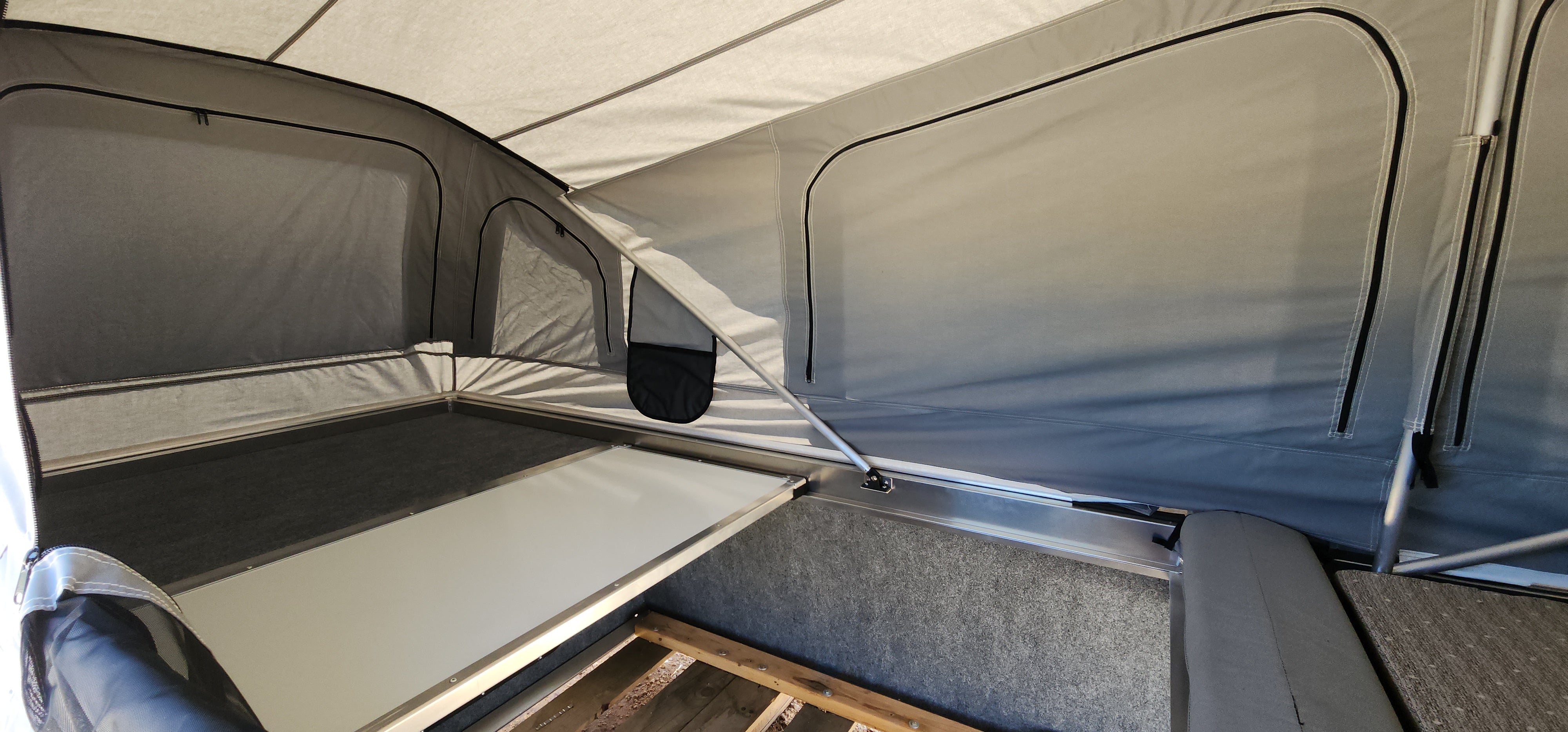 AT Overland Habitat 5ft Bed - SOLD