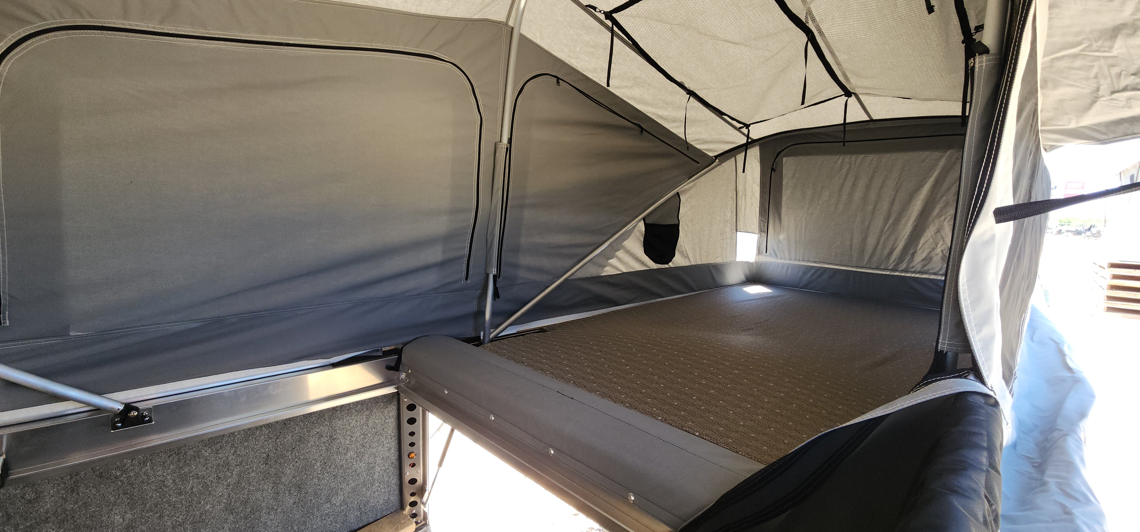 AT Overland Habitat 5ft Bed - SOLD