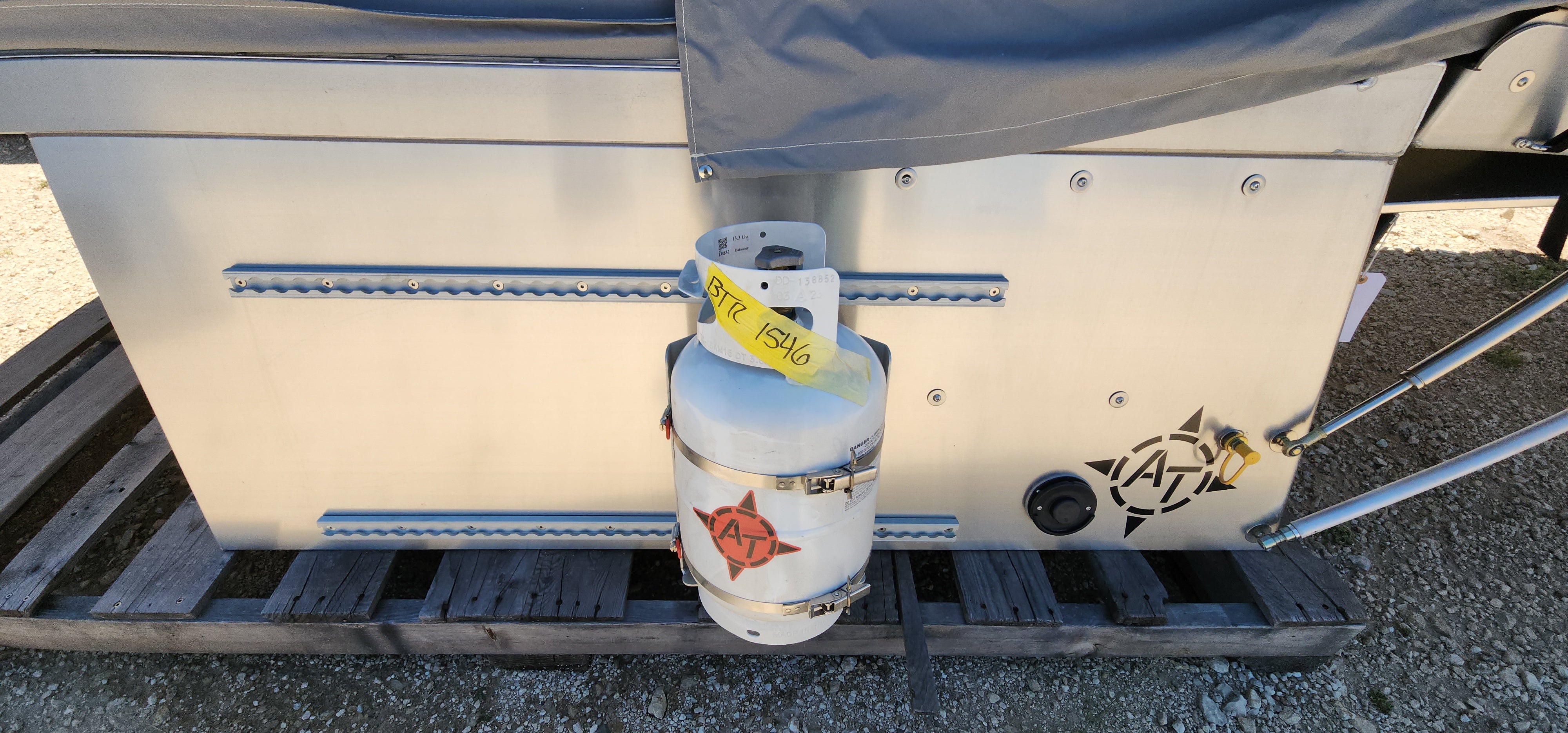 AT Overland Habitat 5ft Bed - SOLD