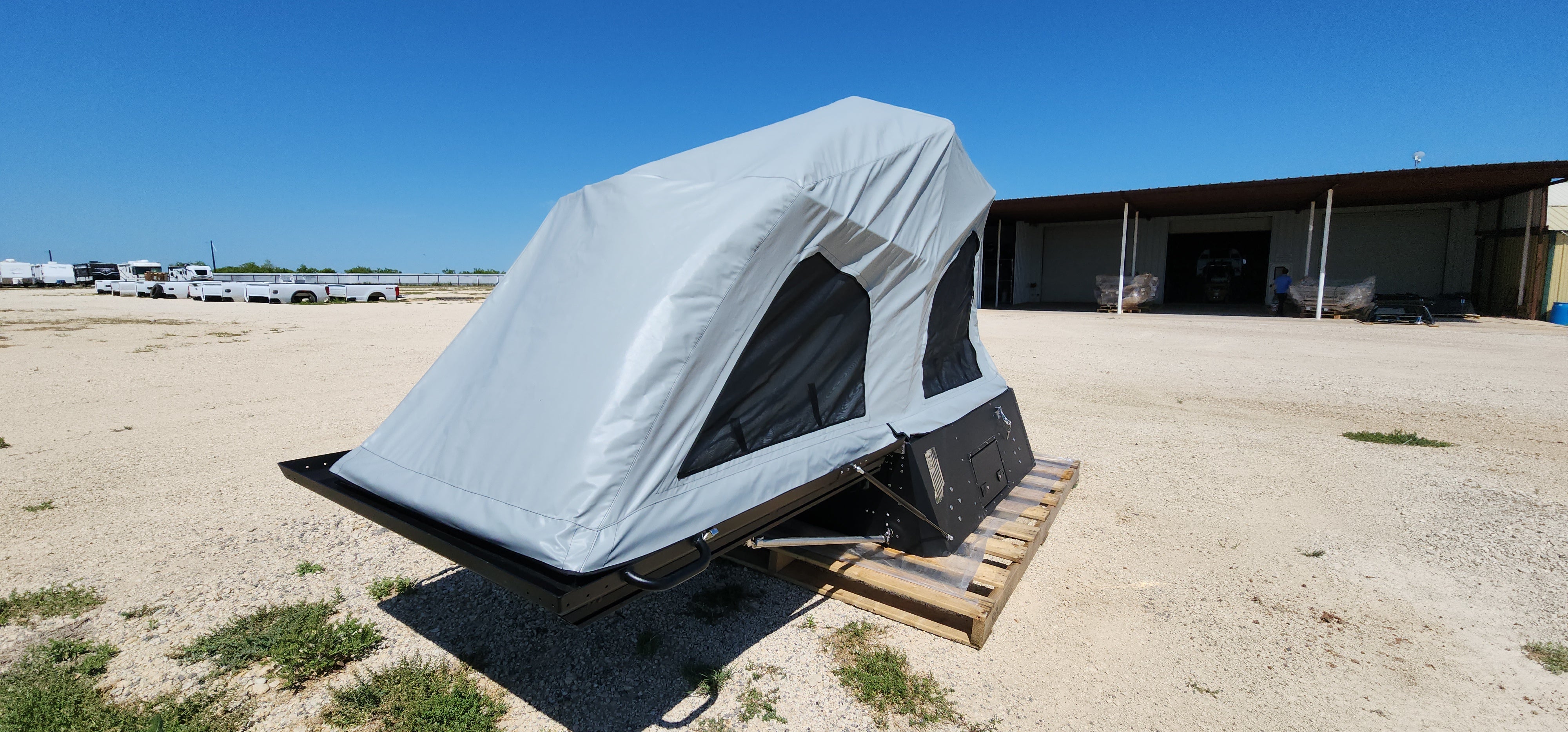 SKINNY GUY CAMPERS BASECAP 5.5