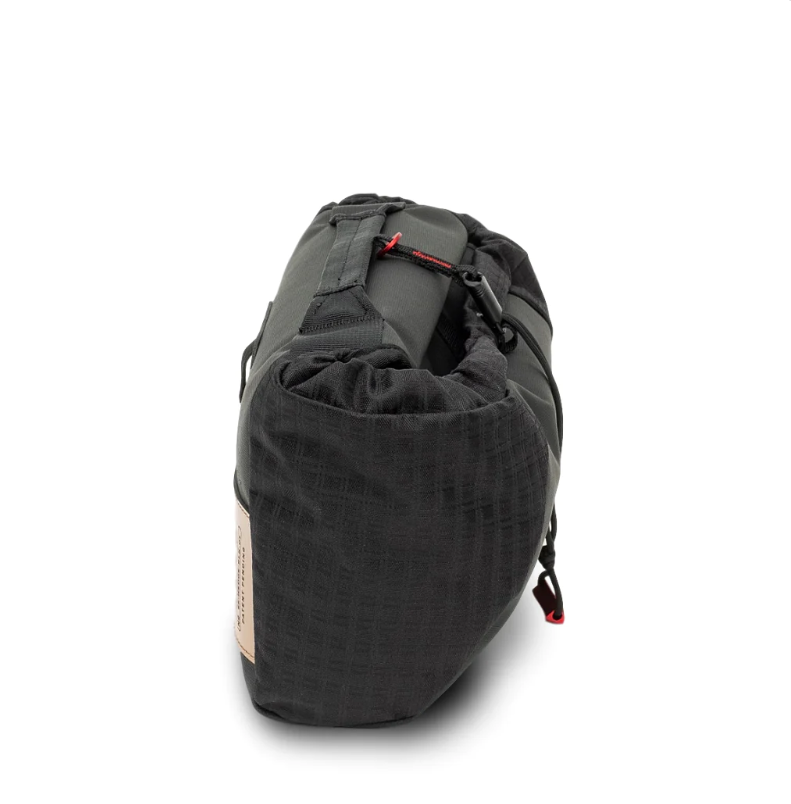 Hedgehog™ Toiletry Roll