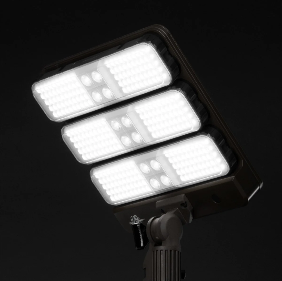 Titan Solar Light, 12in Freestanding, 3,500 Lumen