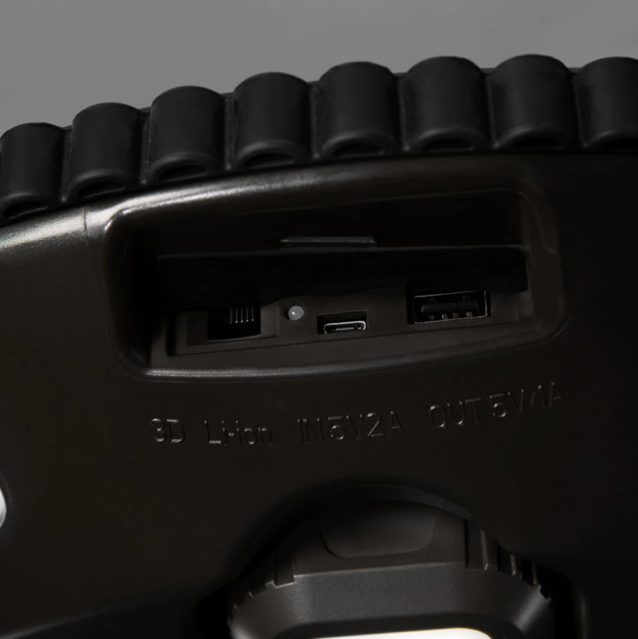 TUFF STUFF HALO 9.75" SOLAR FREESTANDING LIGHT WITH SPEAKER