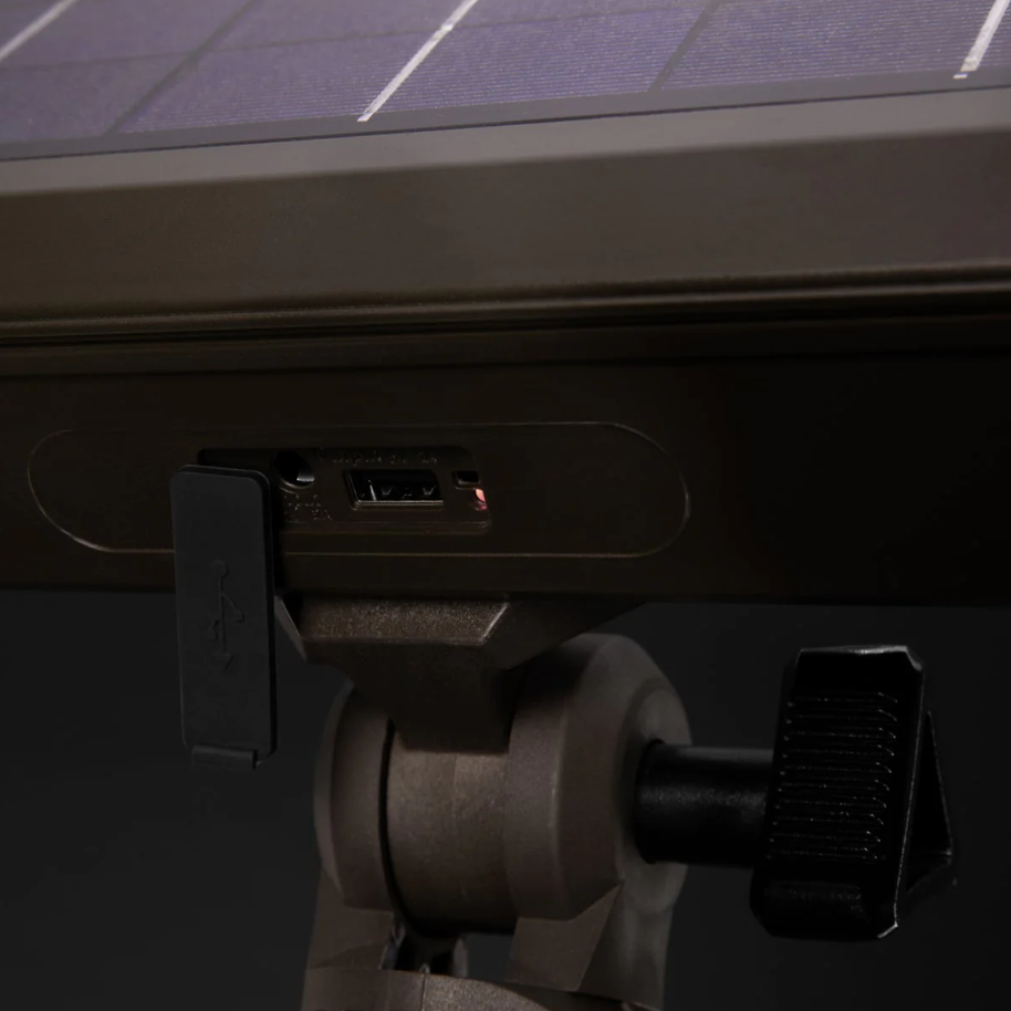 Titan Solar Light, 12in Freestanding, 3,500 Lumen