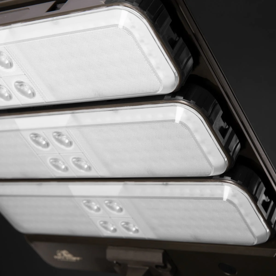 Titan Solar Light, 12in Freestanding, 3,500 Lumen