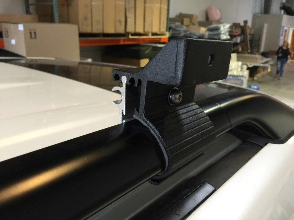 Series 1000/2000 Awning Mounts