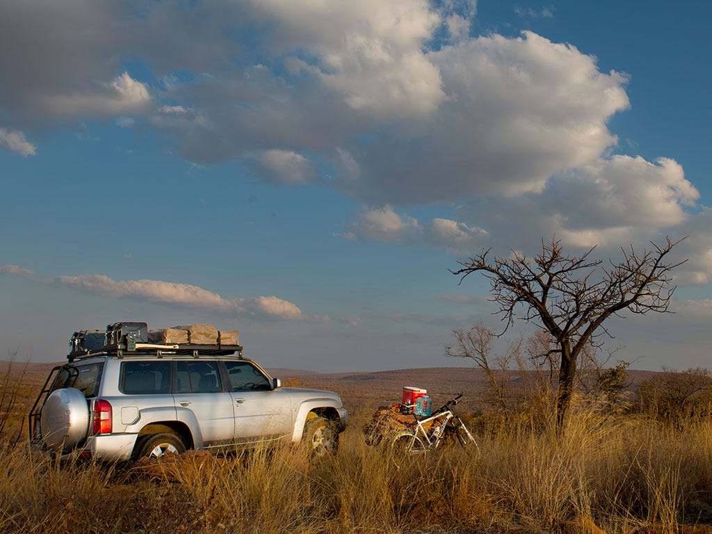 Nissan Patrol Y61 Slimline II Roof Rack Kit-7