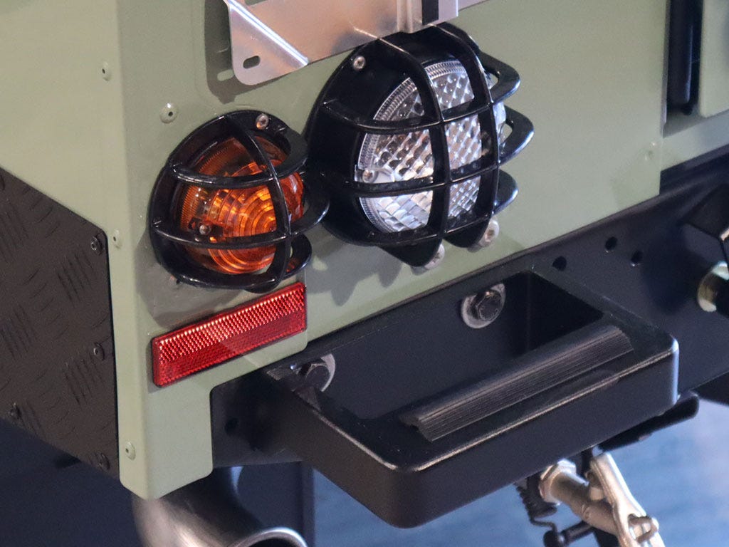 Land Rover Defender 90/110 (1983-2016) Ladder-5