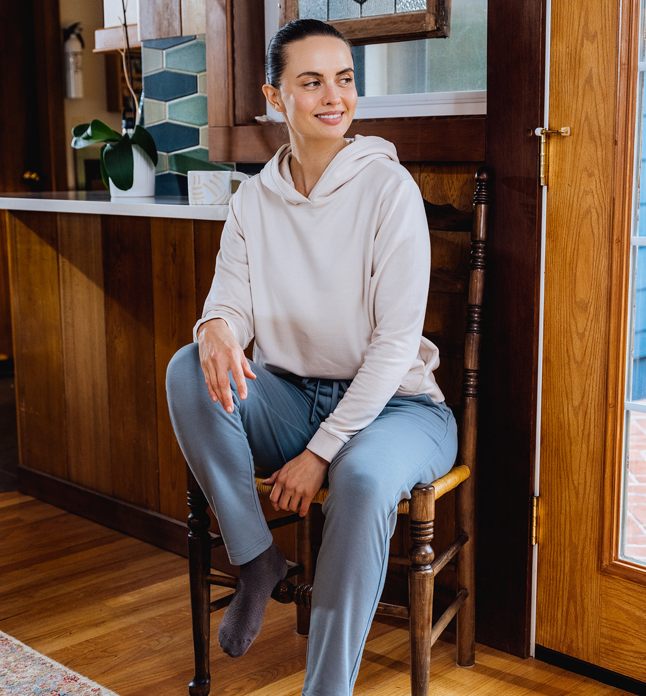 Women's Bamboo Lightweight Fleece Cropped Hoodie