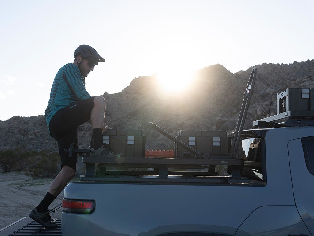 Rivian R1T (2022-Current) Slimline II Load Bed Rack Kit-7