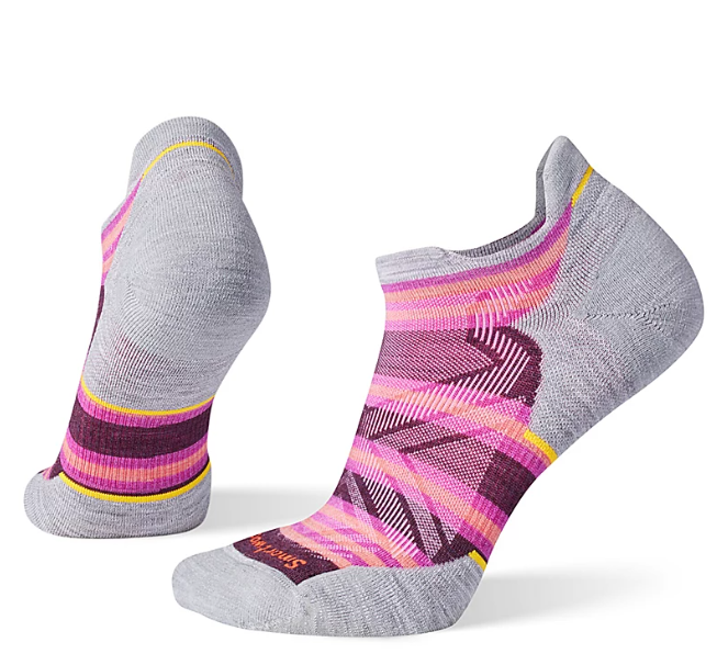 Women's Run Targeted Cushion Stripe Low Ankle Socks