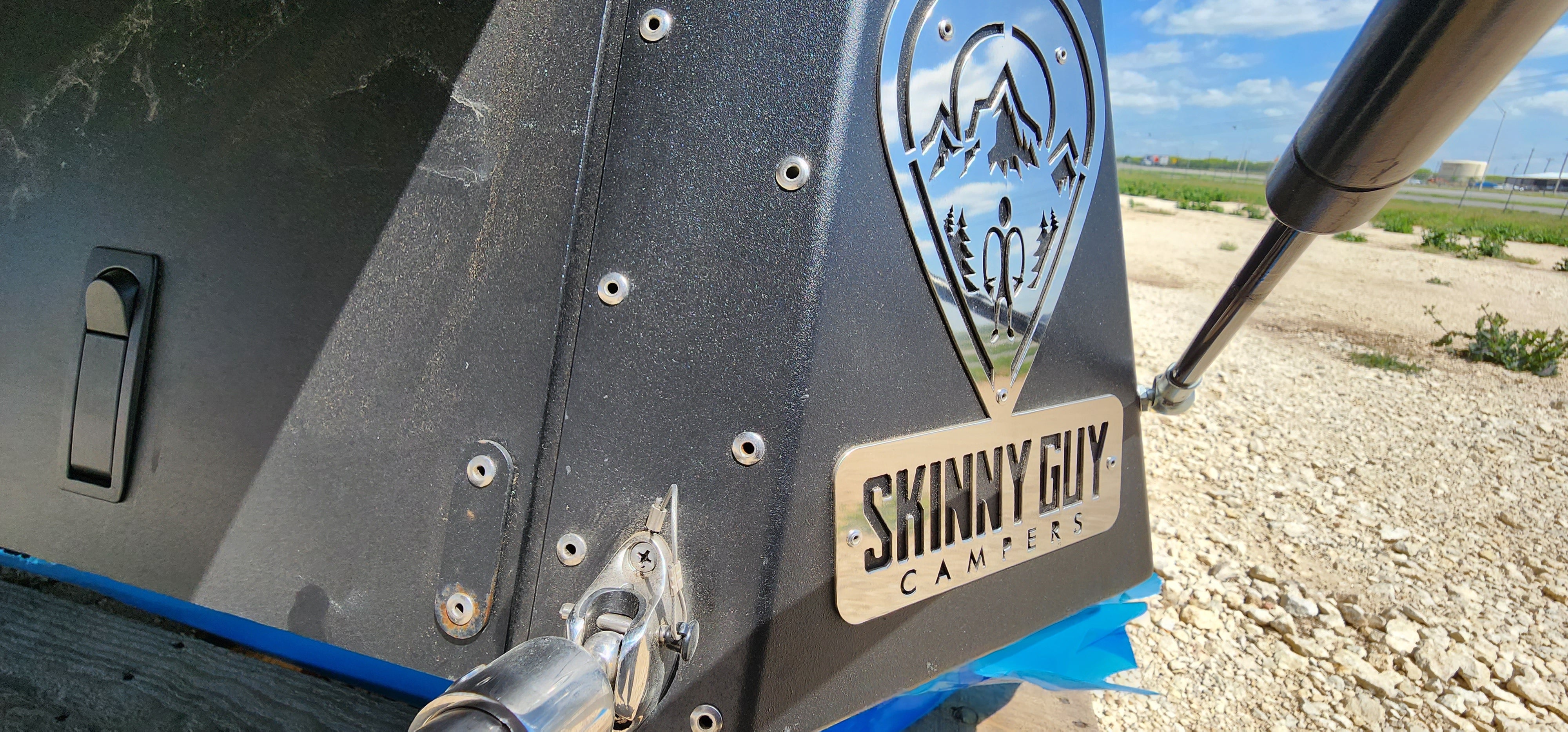 Skinny Guy Kit 'N Kaboodle 6.5' Base