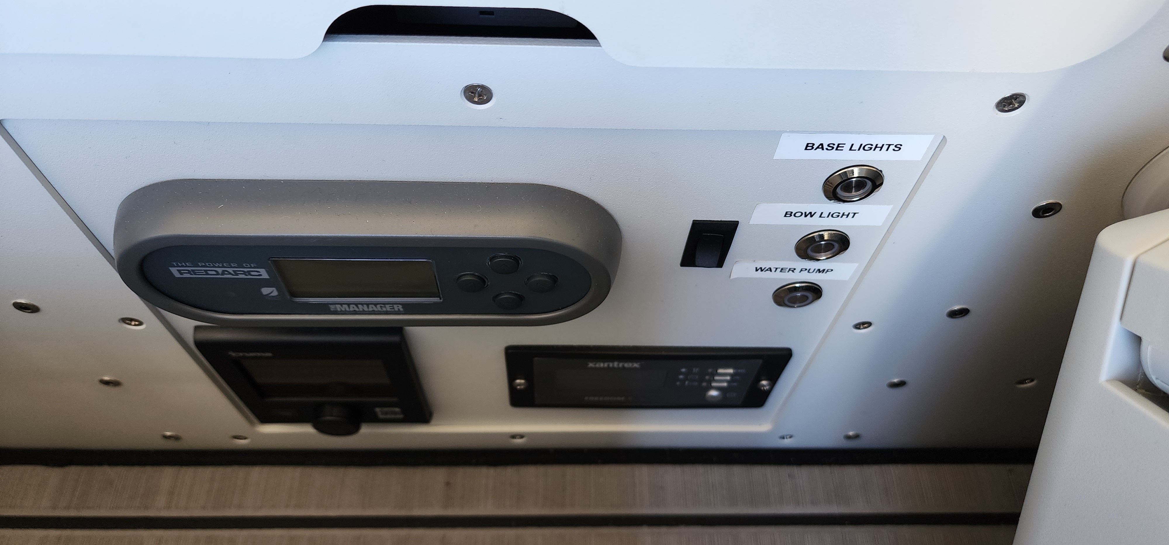 Skinny Guy Kit 'N Kaboodle 6.5' Base