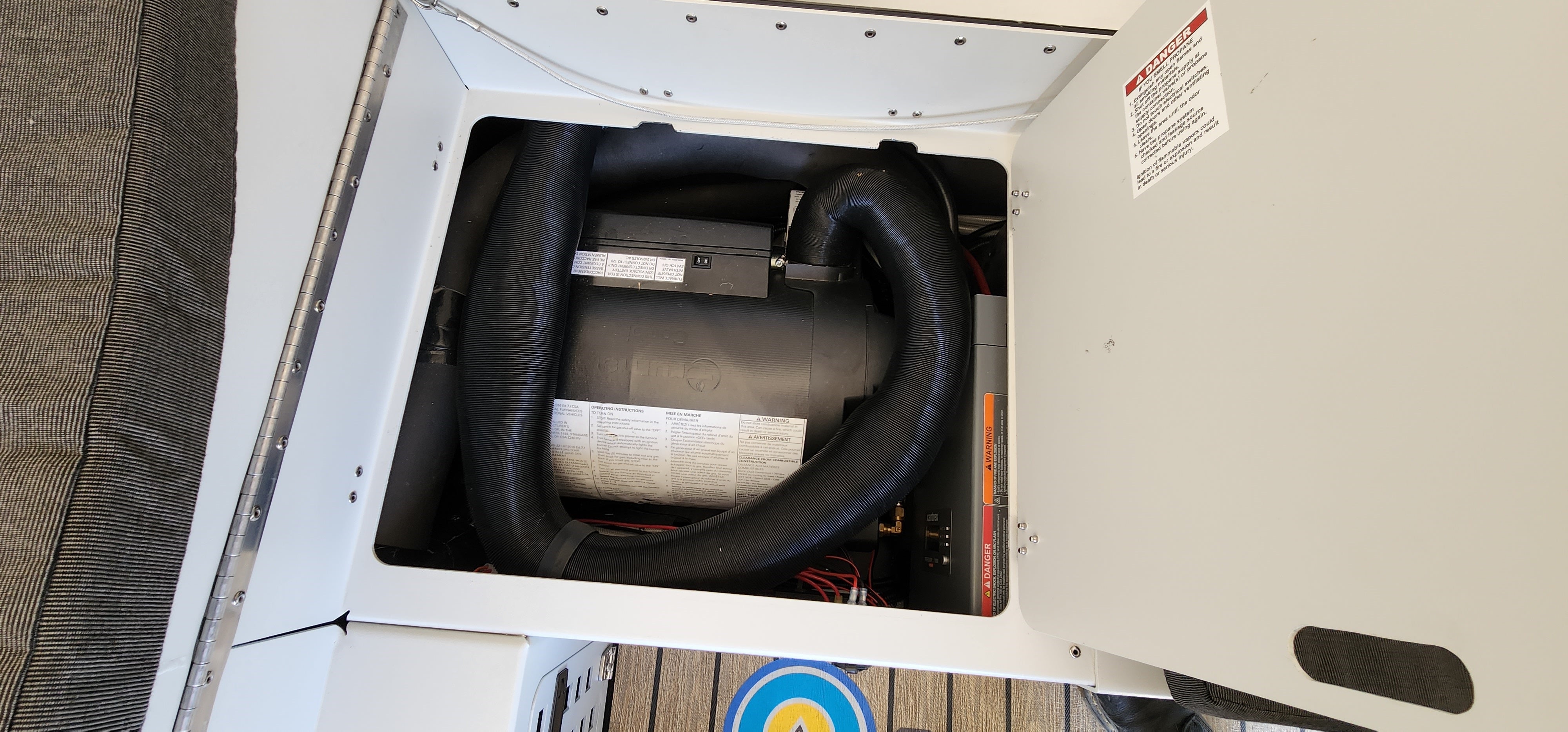 Skinny Guy Kit 'N Kaboodle 5.5' Base DEMO