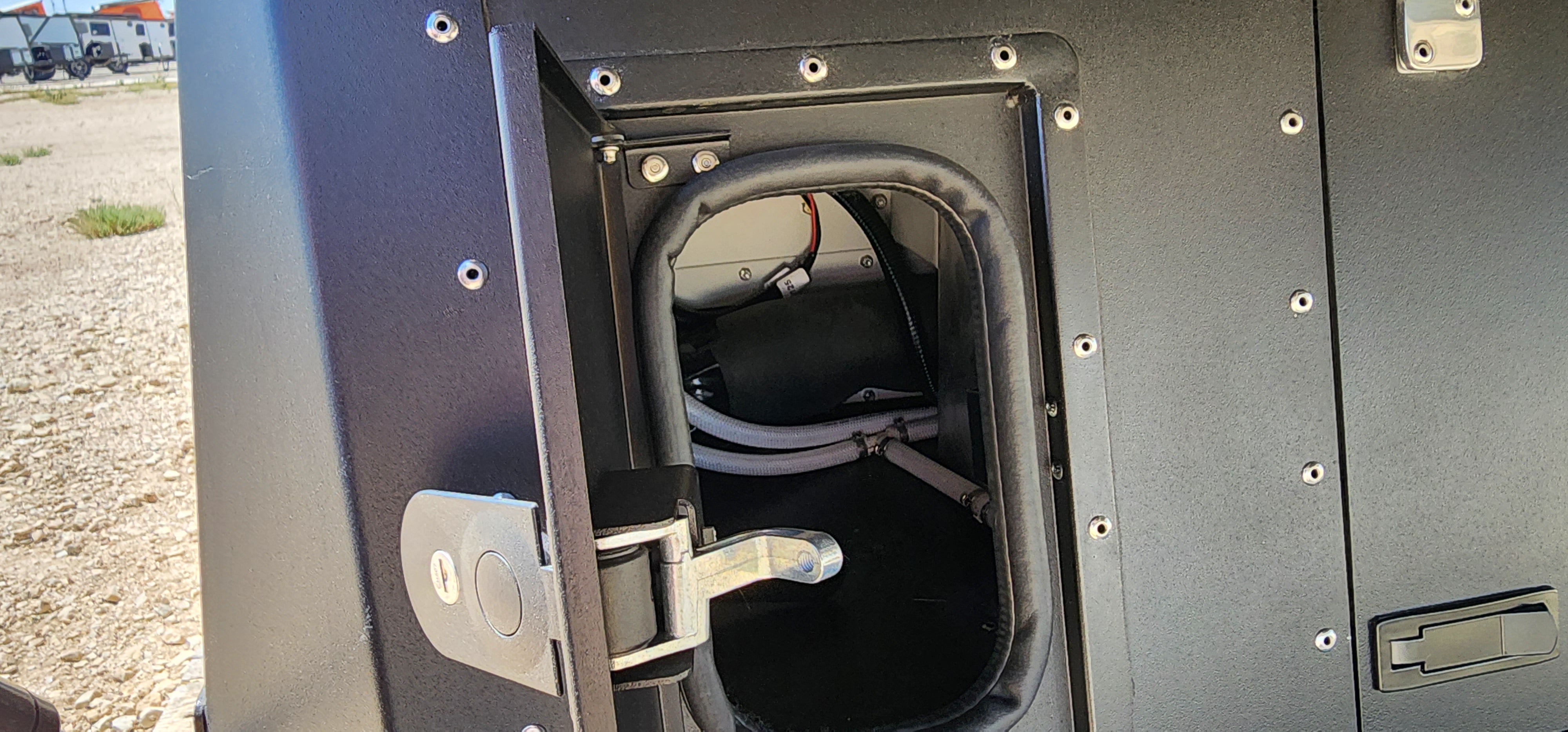 GLR Skinny Guy Kit 'N Kaboodle DEMO