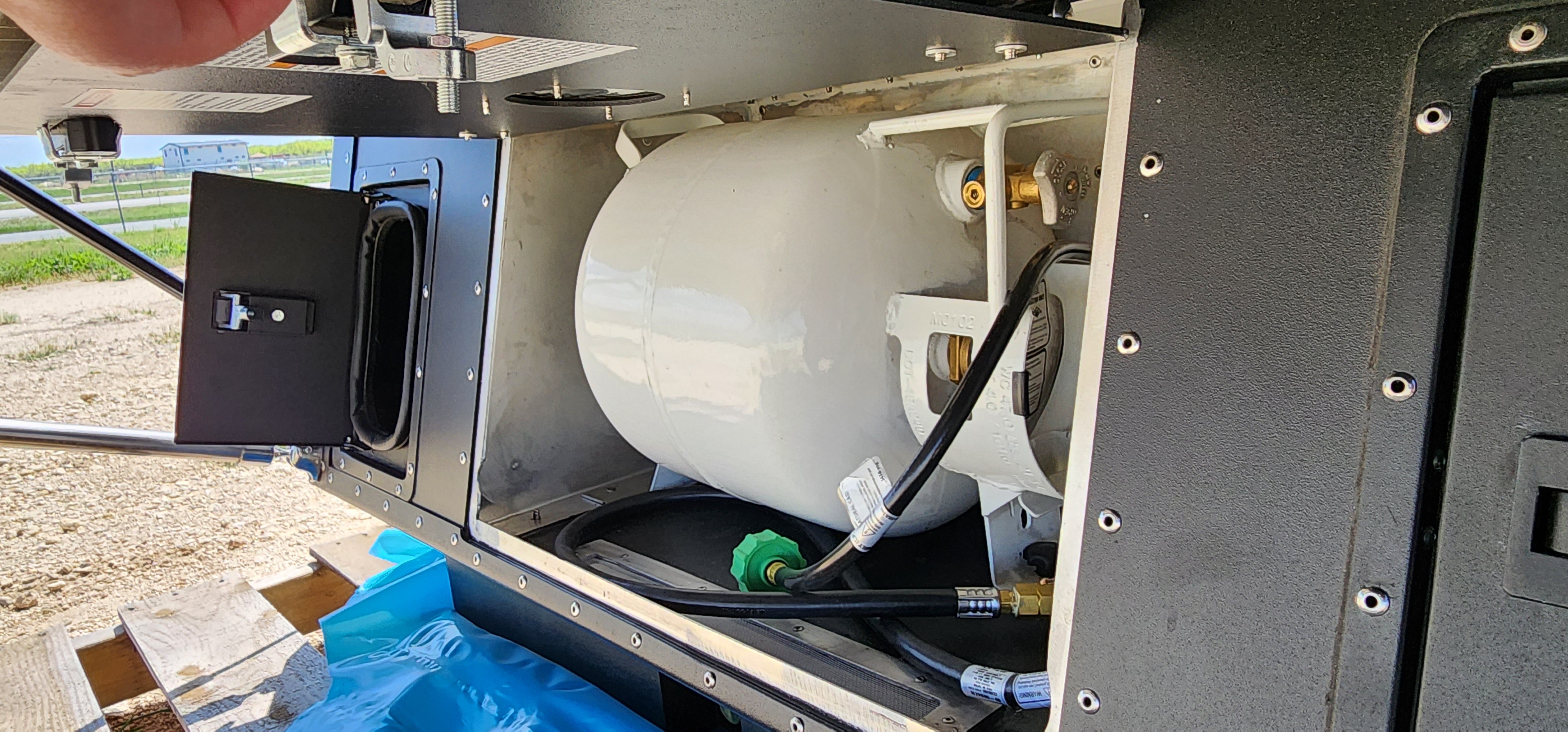 GLR Skinny Guy Kit 'N Kaboodle DEMO