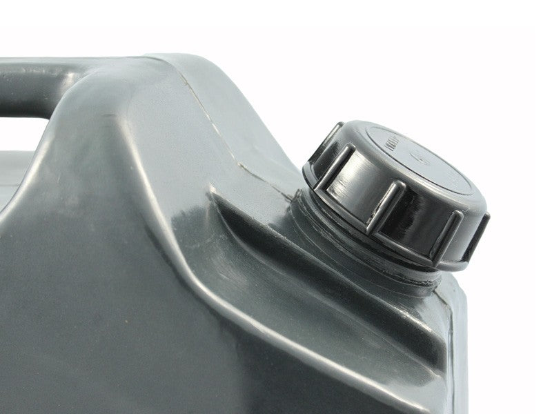PLASTIC WATER JERRY CAN WITH TAP - BY FRONT RUNNER