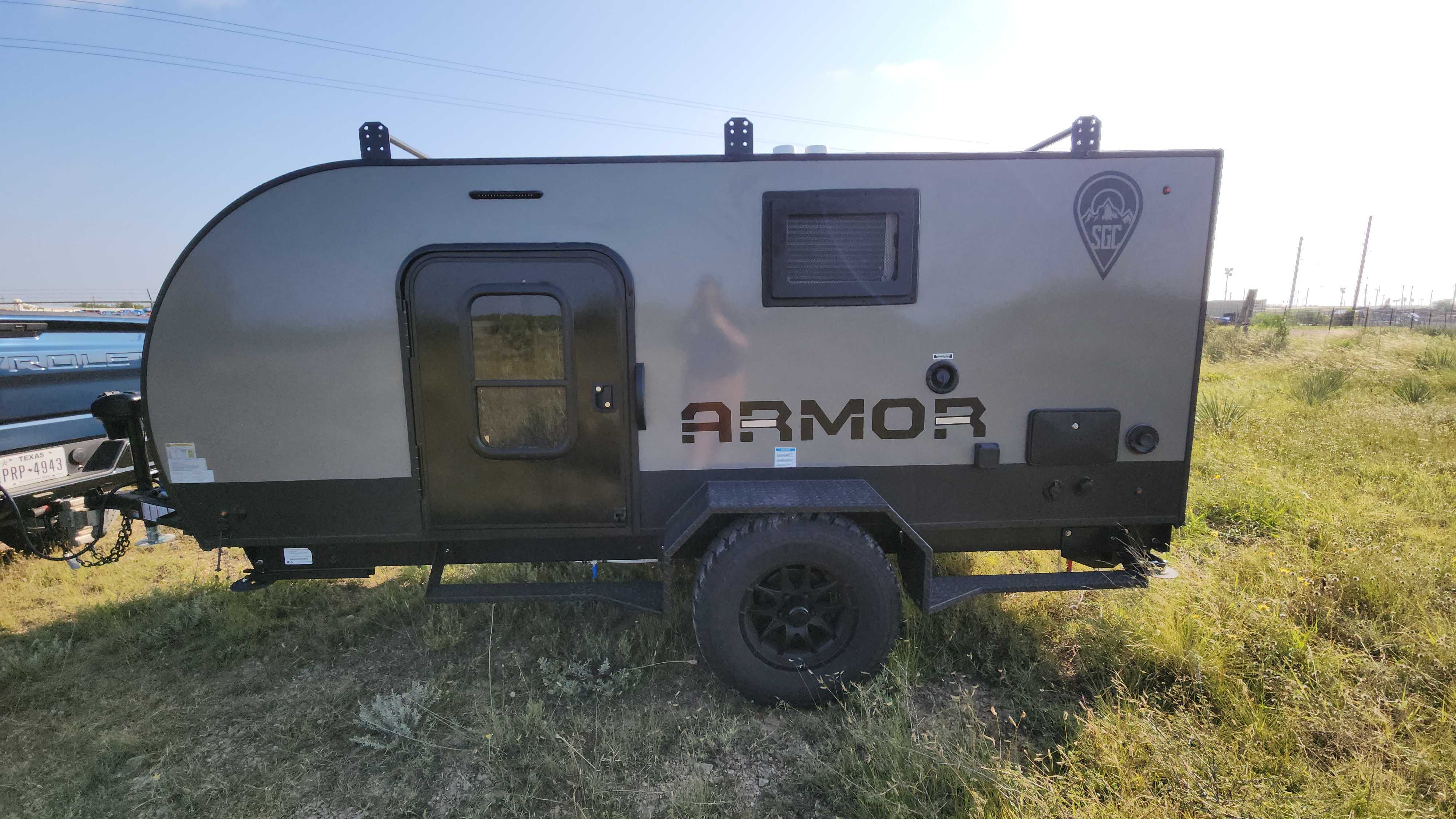 Skinny Guy Armor 12LT Trailer