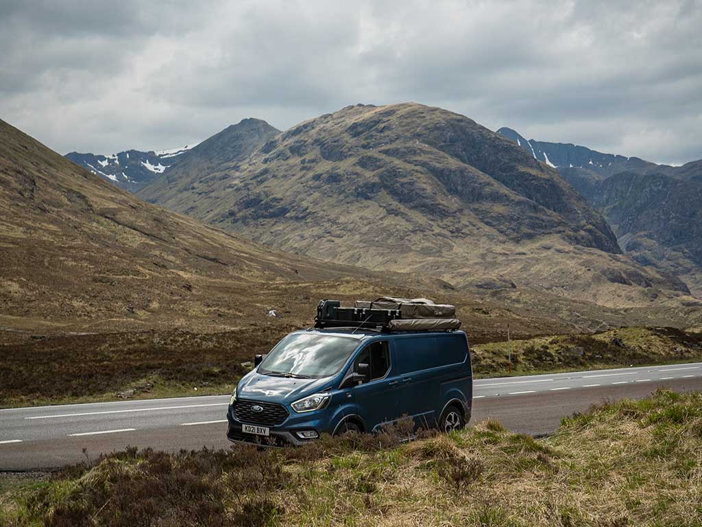 Ford Tourneo/Transit Custom (2013-2022) Slimline II Roof Rack Kit-11